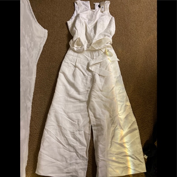 Banana Republic Other - Banana republic white wide legs romper size o